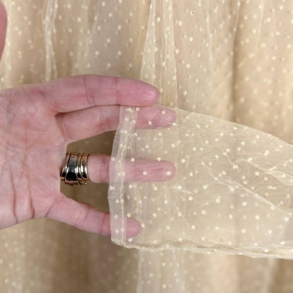 ⭐️SALE⭐️ Banana Republic - Babydoll Top - Picture 6 of 9